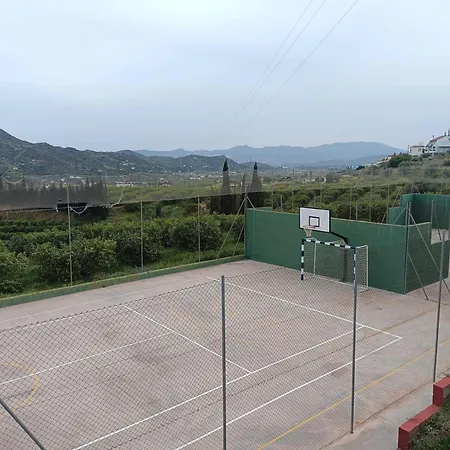 La Cuadra *